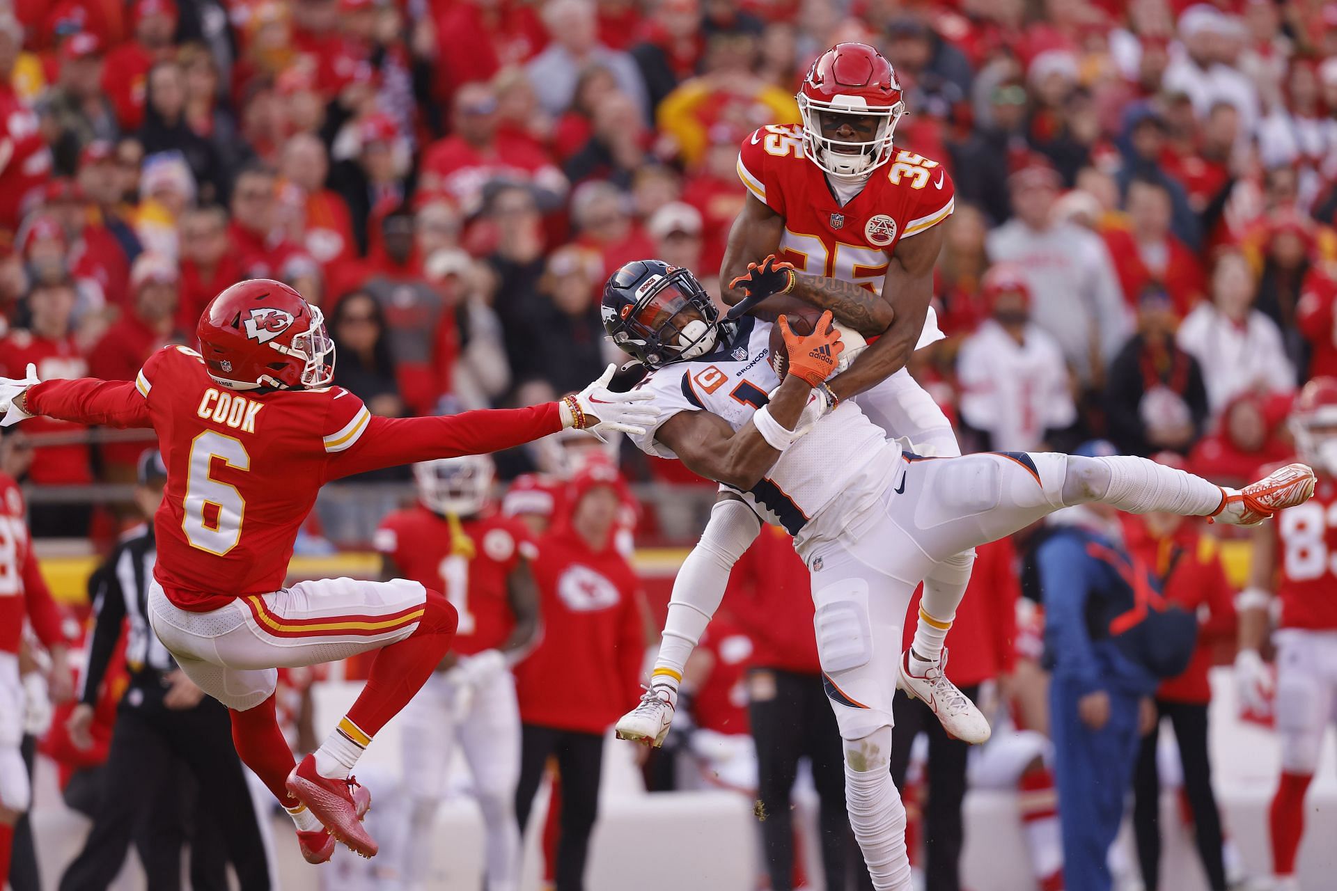 Denver Broncos vs. Kansas City Chiefs