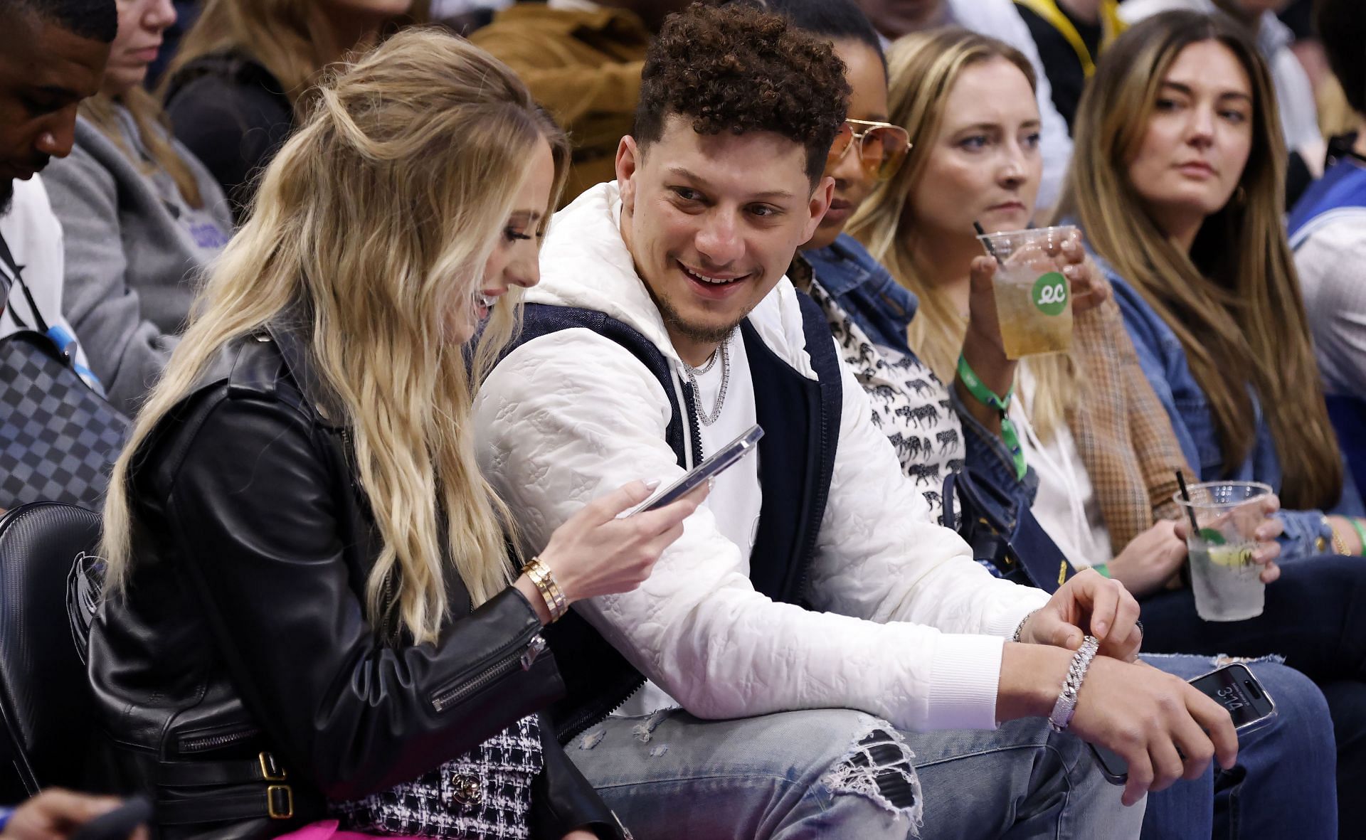 Patrick and Brittany Mahomes at the Los Angeles Lakers v Dallas Mavericks game