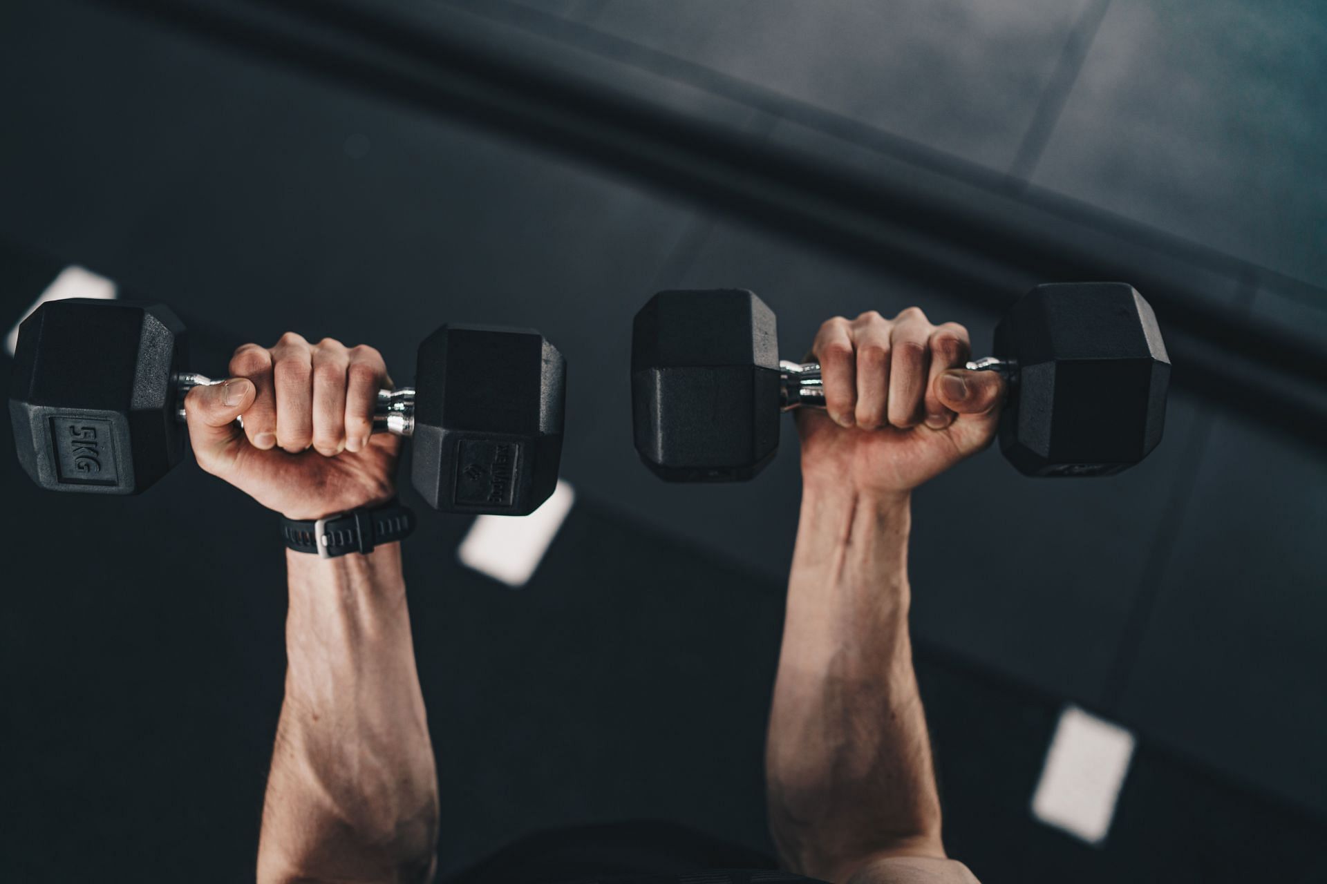3-day workout split: How does it work? (Image via Unsplash / Ambitious Creative)