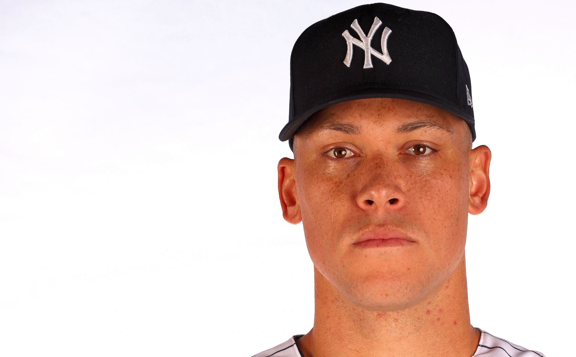 The Yankees, MLB's most valuable franchise, still make players pay for  in-flight Wi-Fi