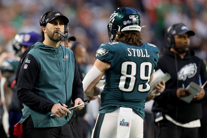 Eagles sticking with Nick Foles vs. Buccaneers; Wentz still not cleared