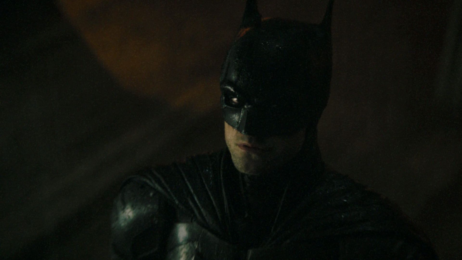 The Dark Knight strikes fear into the hearts of Gotham&#039;s criminals (Image via Warner Bros)