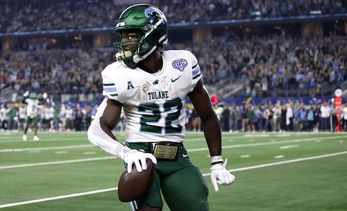 Tyjae Spears - Goodyear Cotton Bowl Classic - Tulane v USC