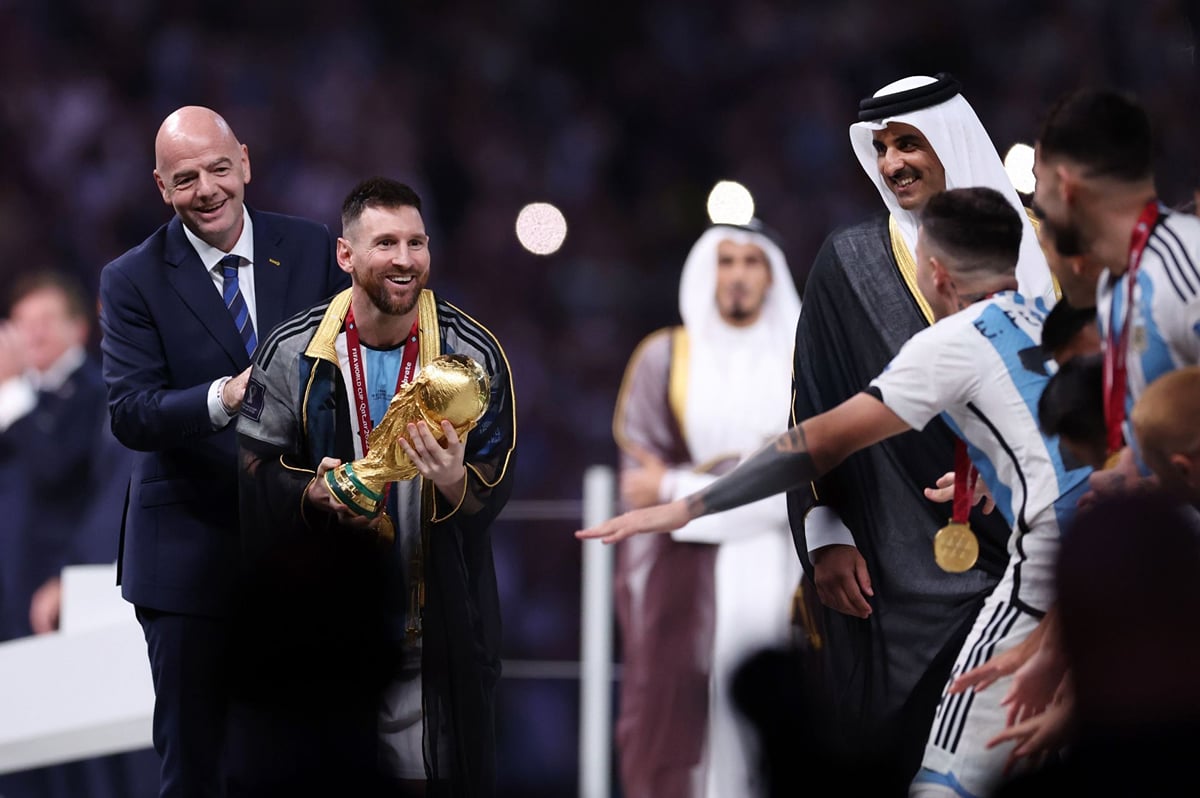 Messi Santa “Like that child who sees Santa Claus coming” – Argentina goalkeeping ...