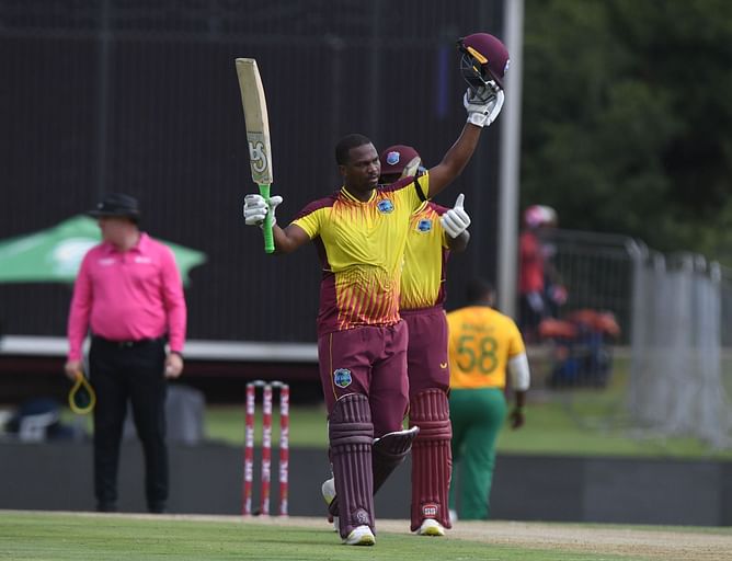 SA vs WI : वेस्टइंडीज ने की सेंचुरियन में छक्कों की बारिश, दक्षिण अफ्रीका के खिलाफ टी20 मुकाबले में की वर्ल्ड रिकॉर्ड की बराबरी