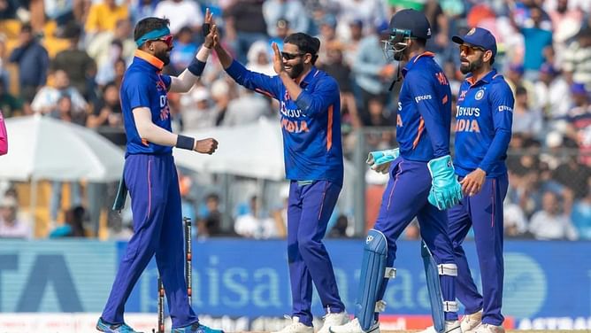 "India could have been chasing anything near 275 or even 300"- Wasim Jaffer highlights crucial moment of IND vs AUS 1st ODI