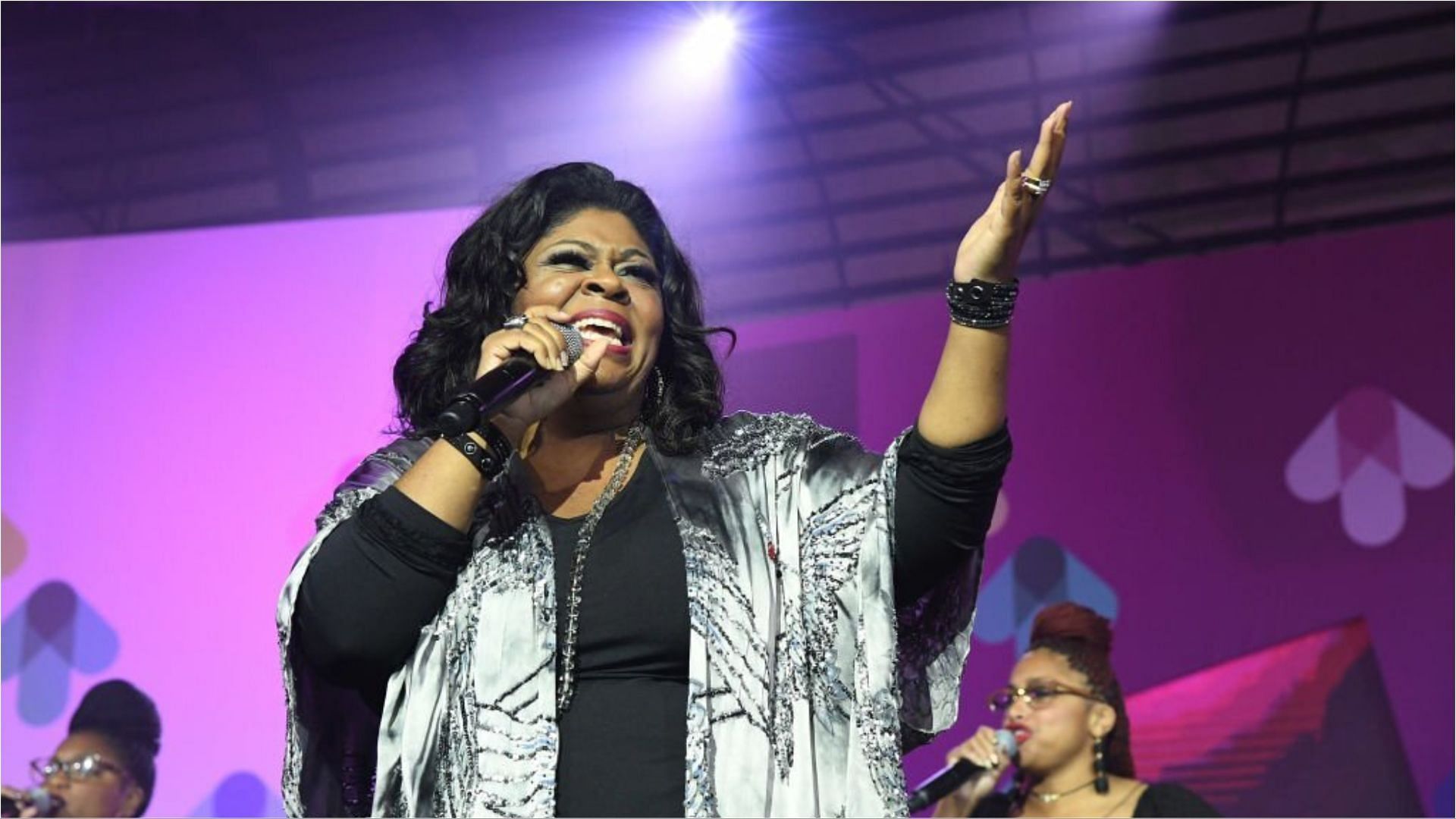 Kim Burrell gave an update on her health condition through Instagram (Image via Paras Griffin/Getty Images)