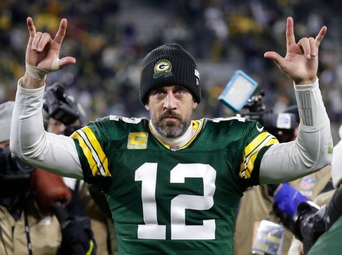 NFL legend likens retirement to dying when talking about Aaron Rodgers  possibly walking away