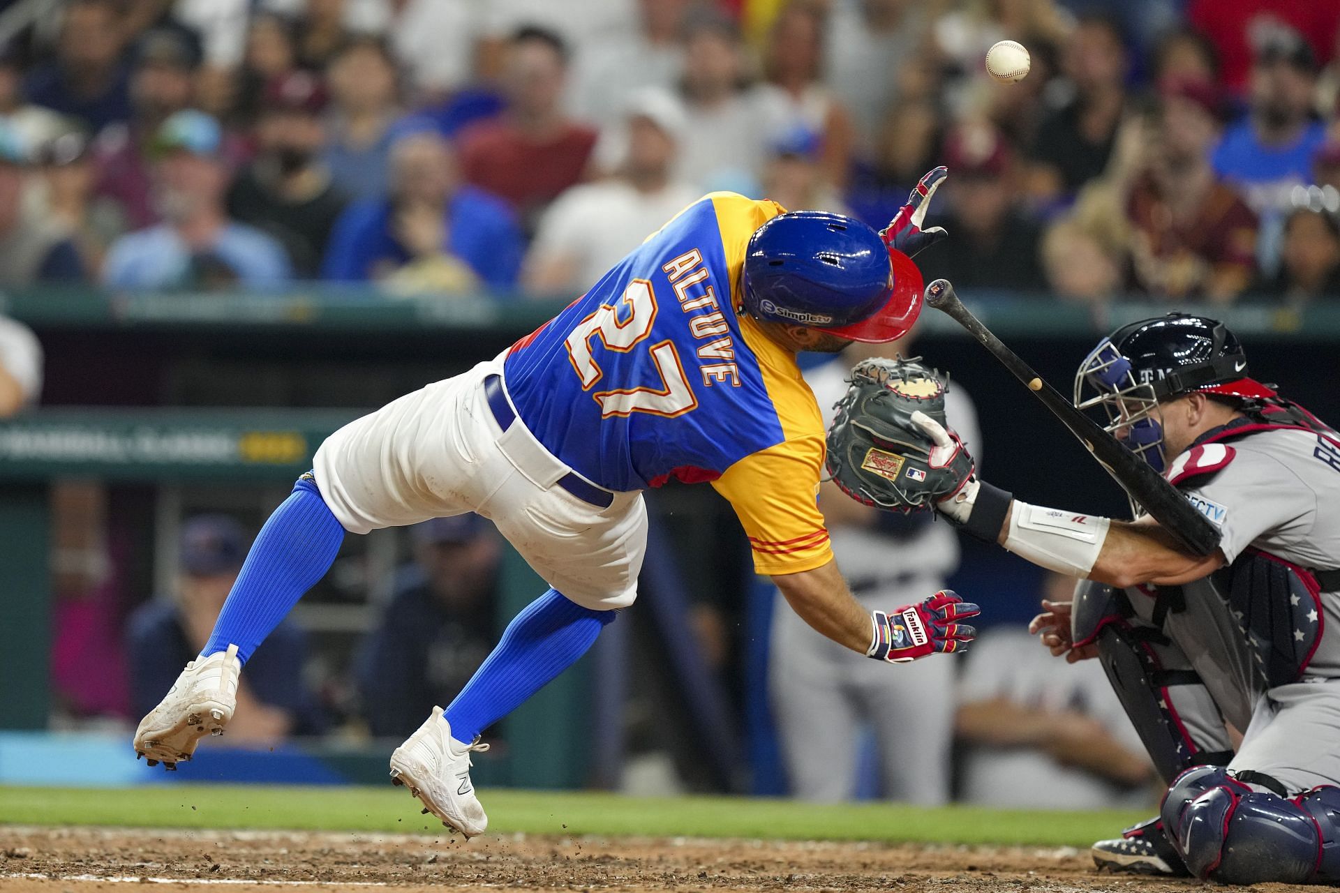 Jose Altuve was hit by an errant Daniel Bard pitch