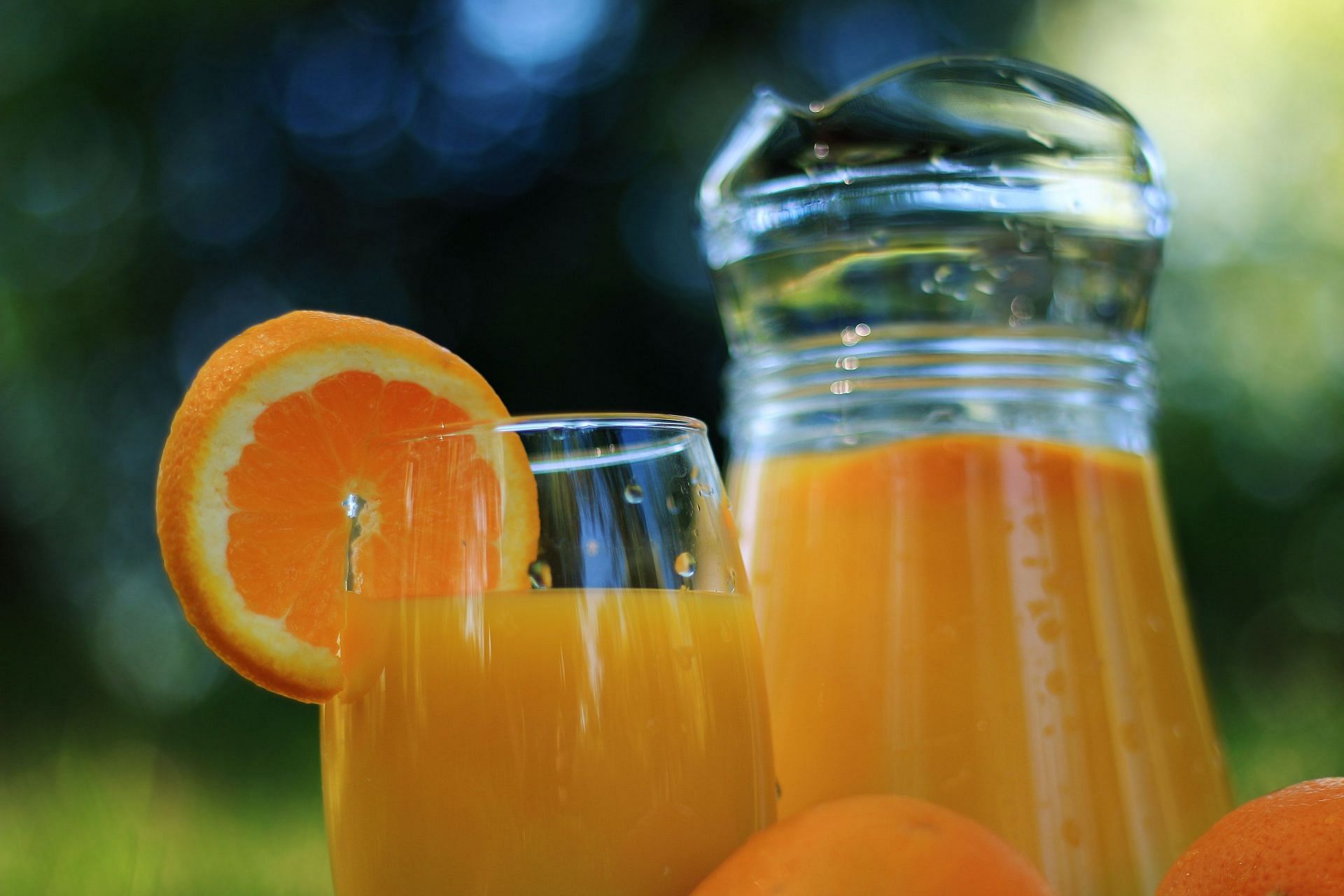 Orange juice is one of the most popular and beloved drinks in the world (Image via Pexels)