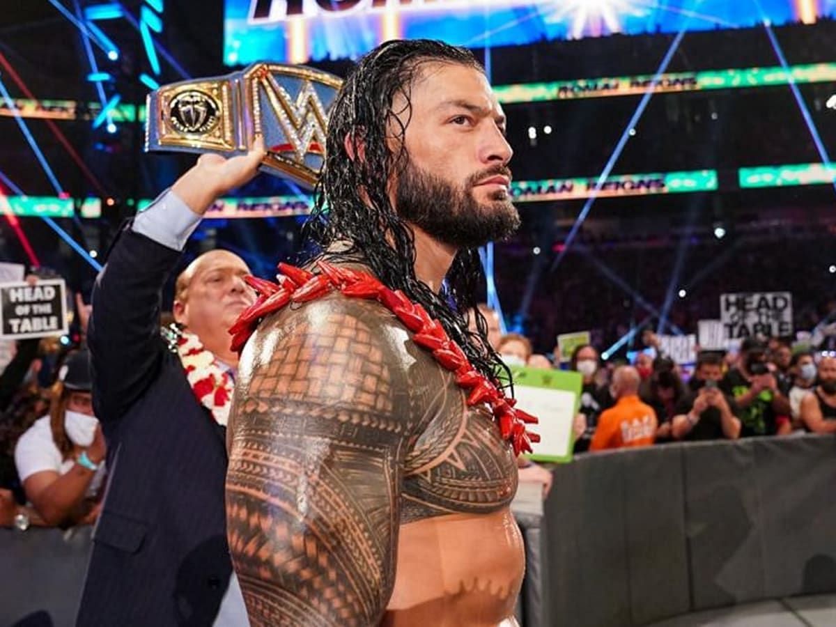 Top WWE faction member says he has discussed working with Roman Reigns ...