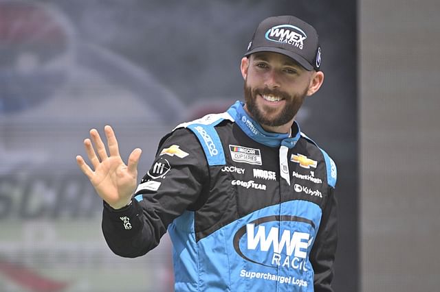 Ross Chastain rejoins hands with legendary wall-riding sponsors