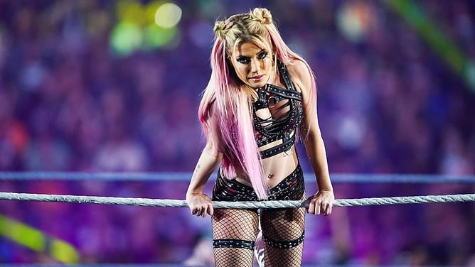 Alexa Bliss appears on non-WWE show while masked