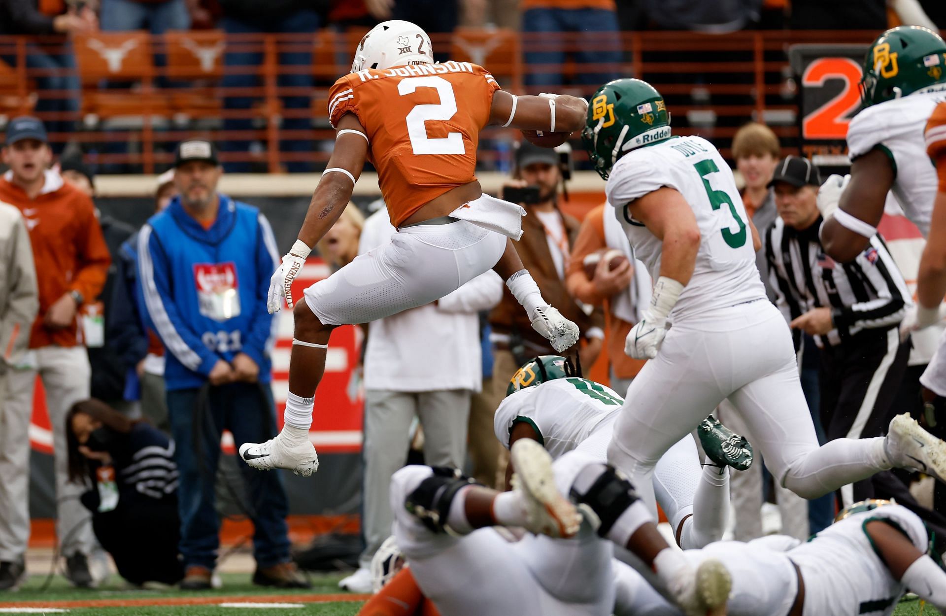 Roschon Johnson - Baylor v Texas