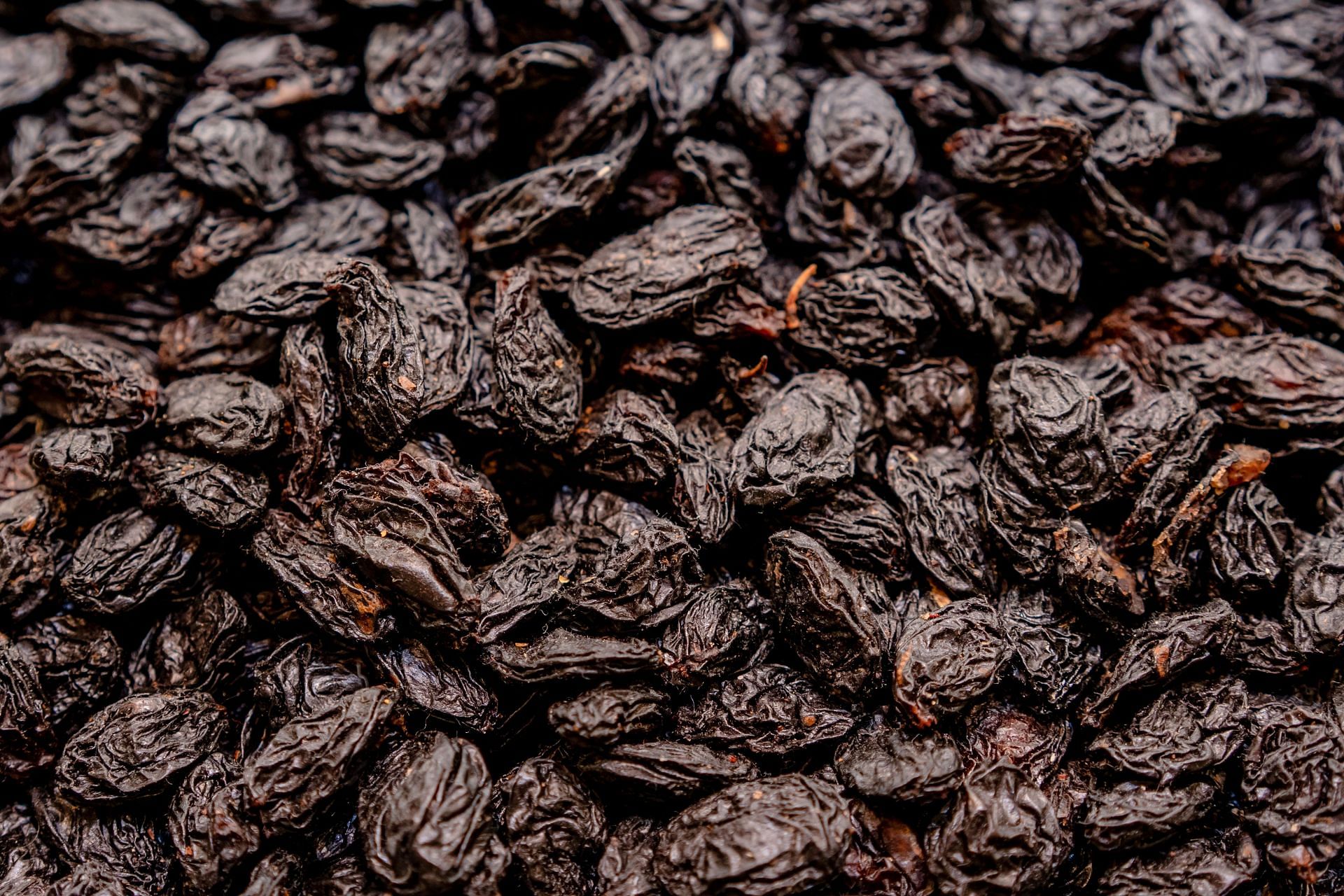 20 surprising health benefits of prunes