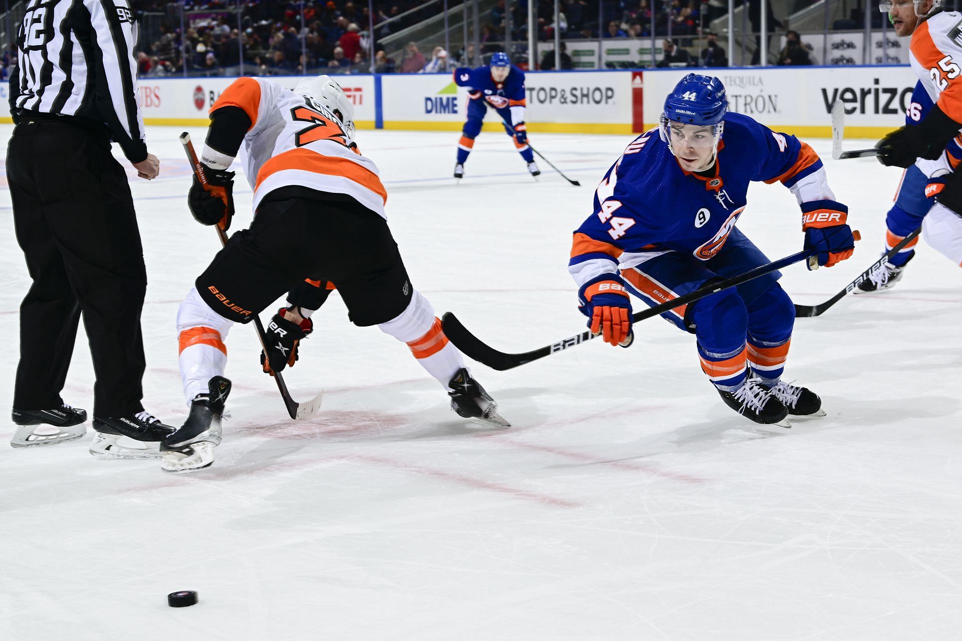 Islanders injury updates: Jean-Gabriel Pageau back skating