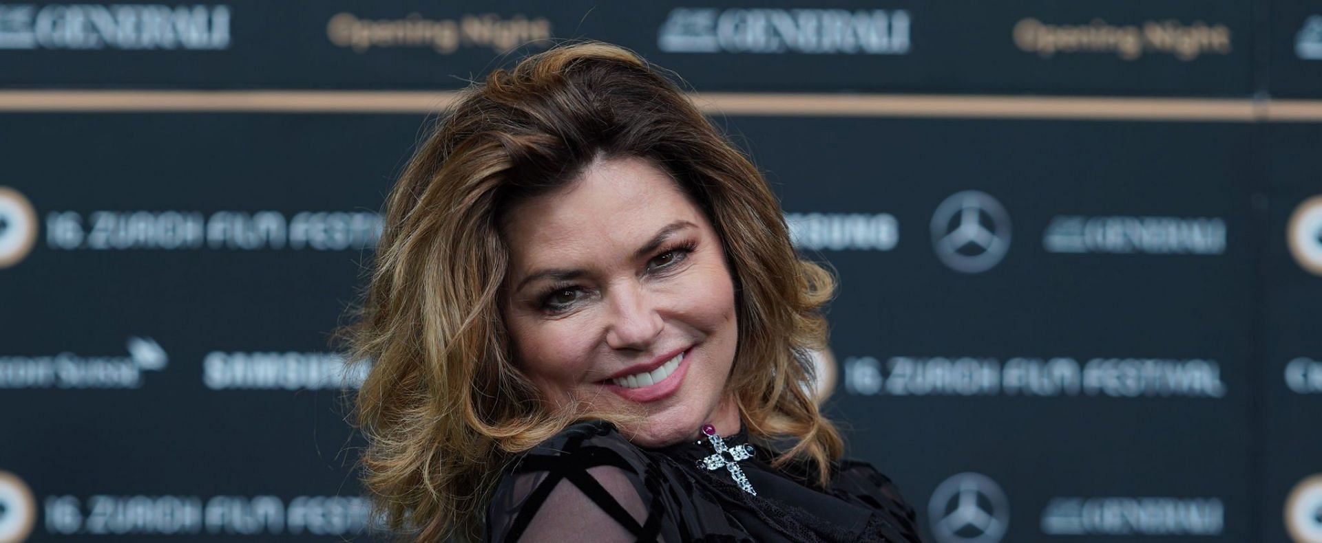Shania Twain opened up about her divorce and remarriage (Image via Getty Images)