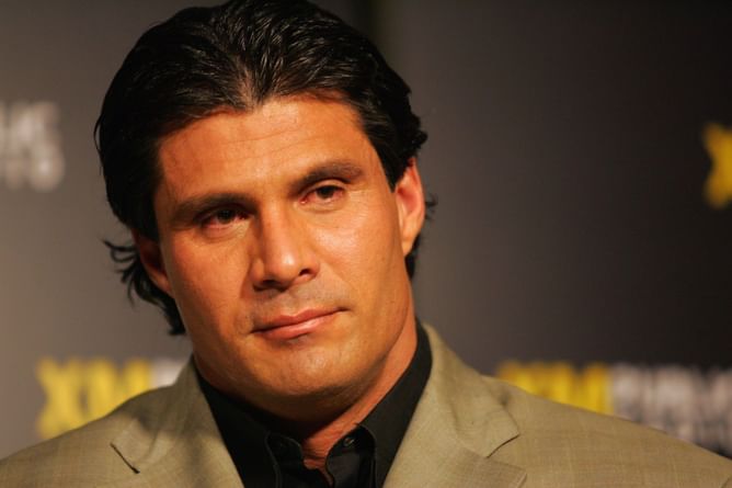 When former Oakland Athletics star Jose Canseco was detained for smuggling fertility drugs at the Mexican border