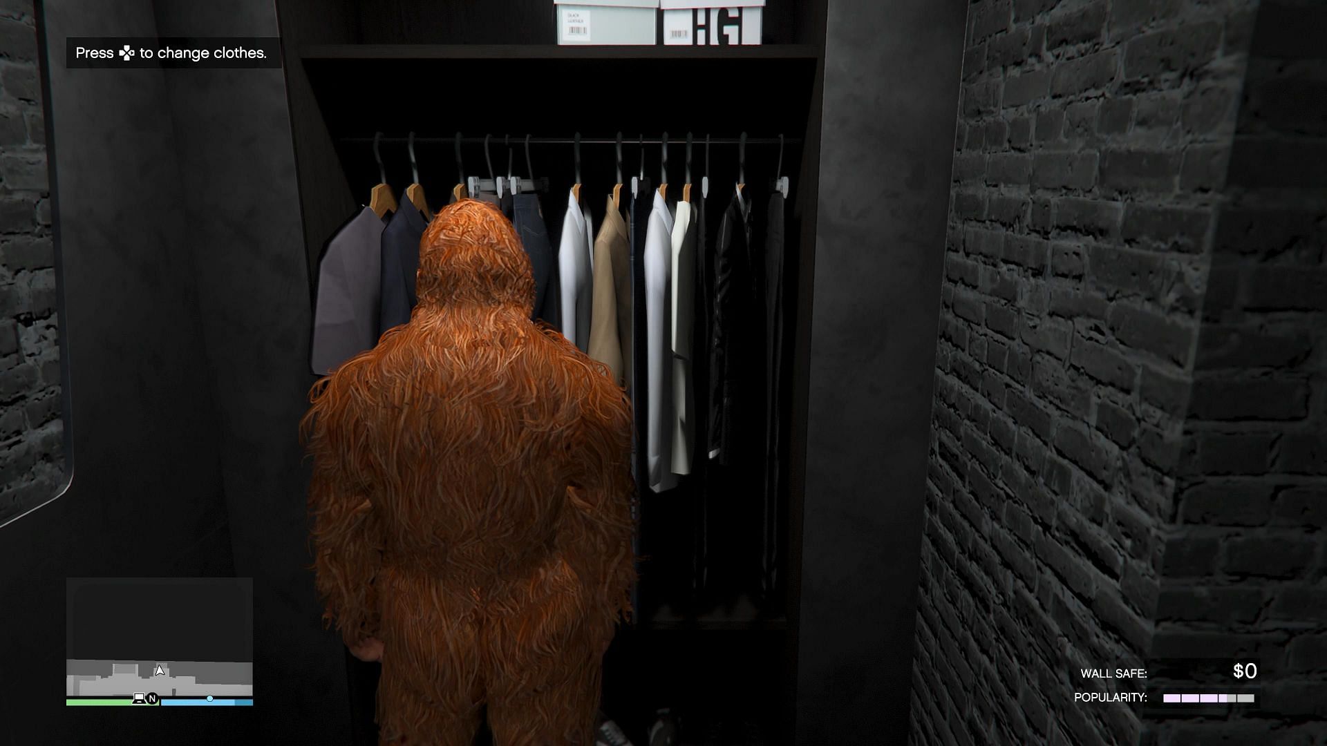 You can use any closet (Image via Rockstar Games)