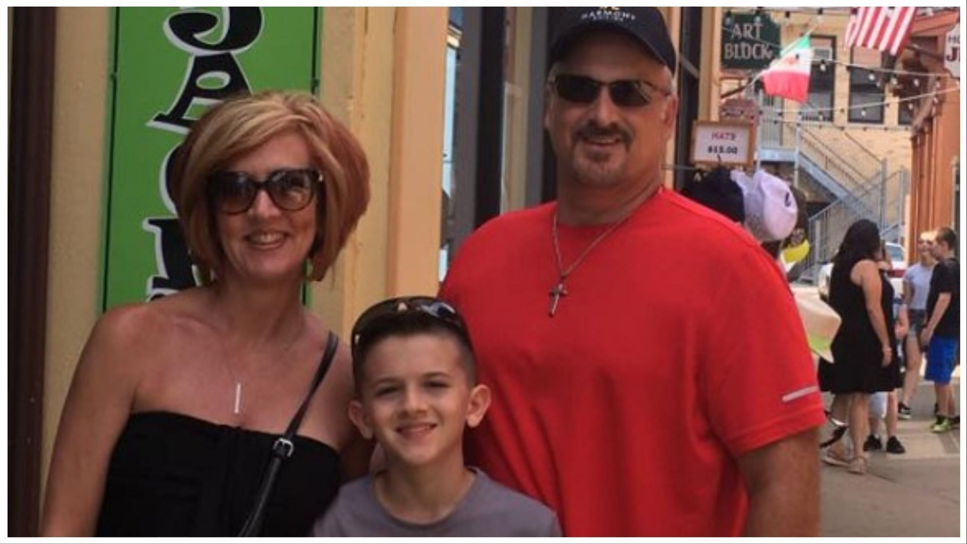 Peter Ventricelli killed his wife and son, and then shot himself, (Image via Bryan Benjamin/Twitter)