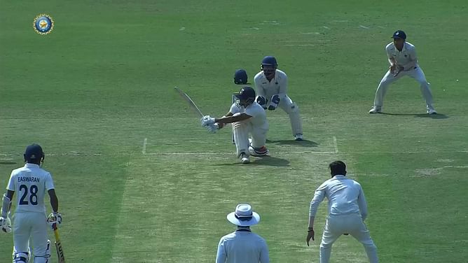 Yashasvi Jaiswal slams double ton, Abhimanyu Easwaran hits 154 as Rest of India dominate Day 1 of Irani Cup 2023