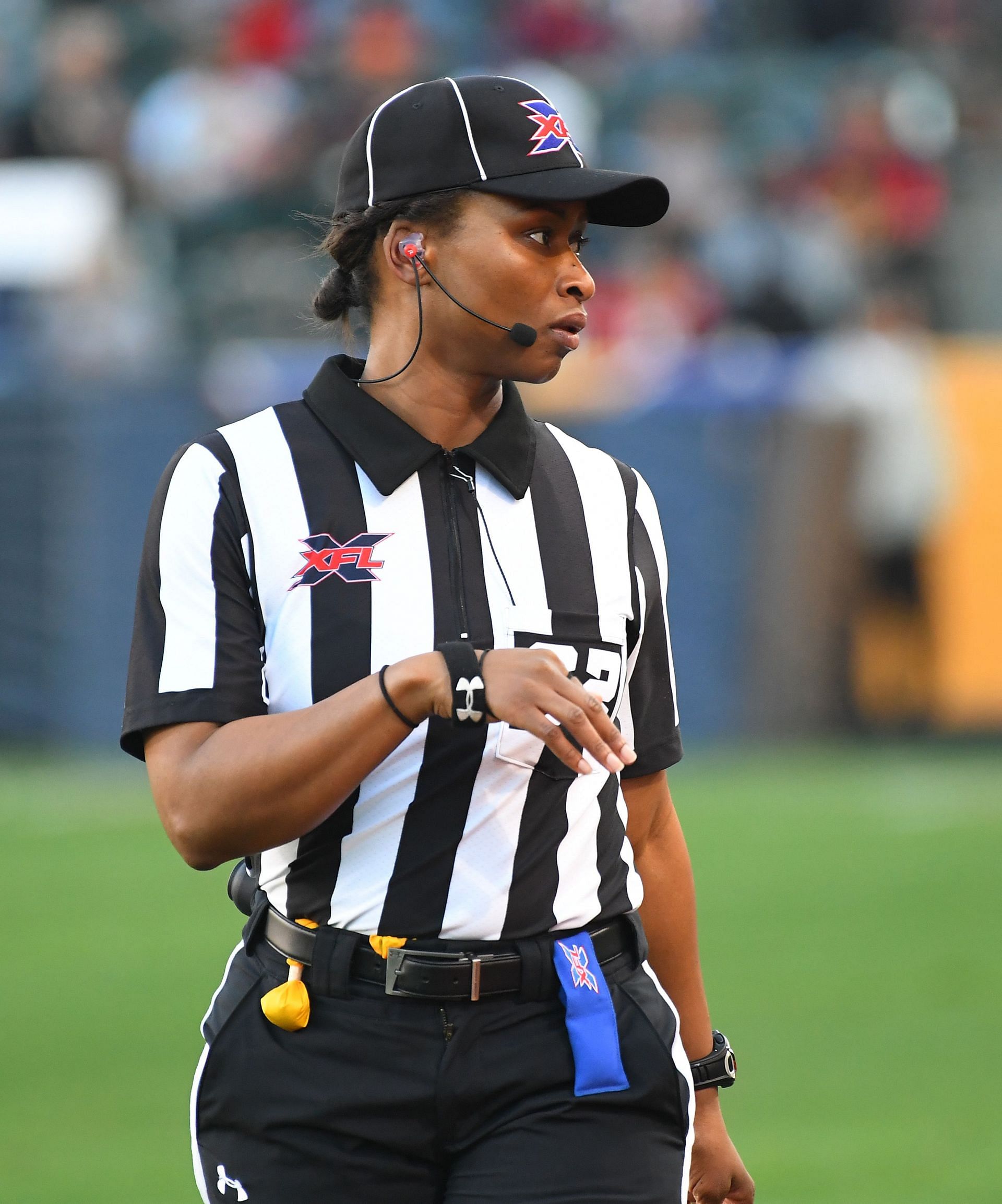 Side judge LaShell Nelson officiates the XFL game between the LA Wildcats and the DC Defenders