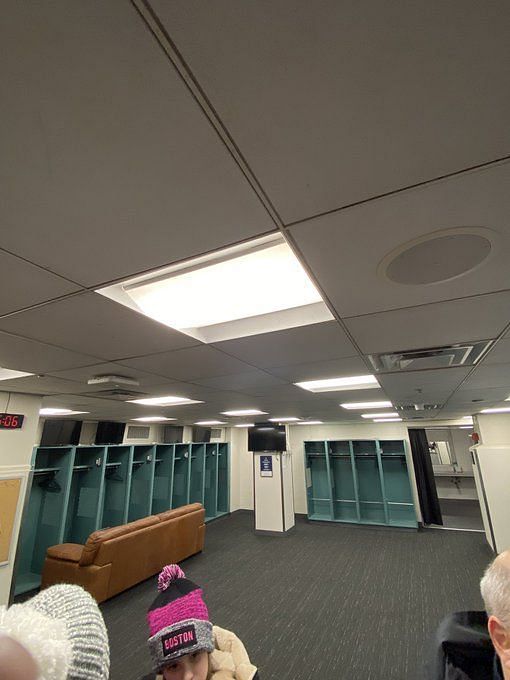 the red sox unveiled their newly renovated clubhouse｜TikTok Search