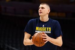 "Better offensive player than 2016 Steph"- NBA fans give props to Nikola Jokic as he puts in a near-perfect triple-double