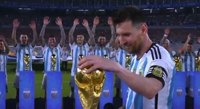 Lionel Messi stuns with R136 000 drip