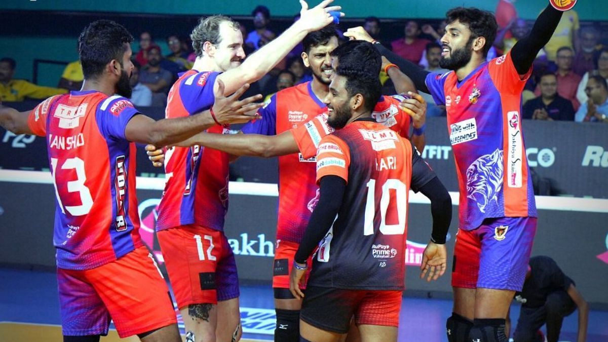 Kolkata Thunderbolts in action against Kochi in an earlier match (Image Courtesy: Twitter/Kolkata Thunderbolts)