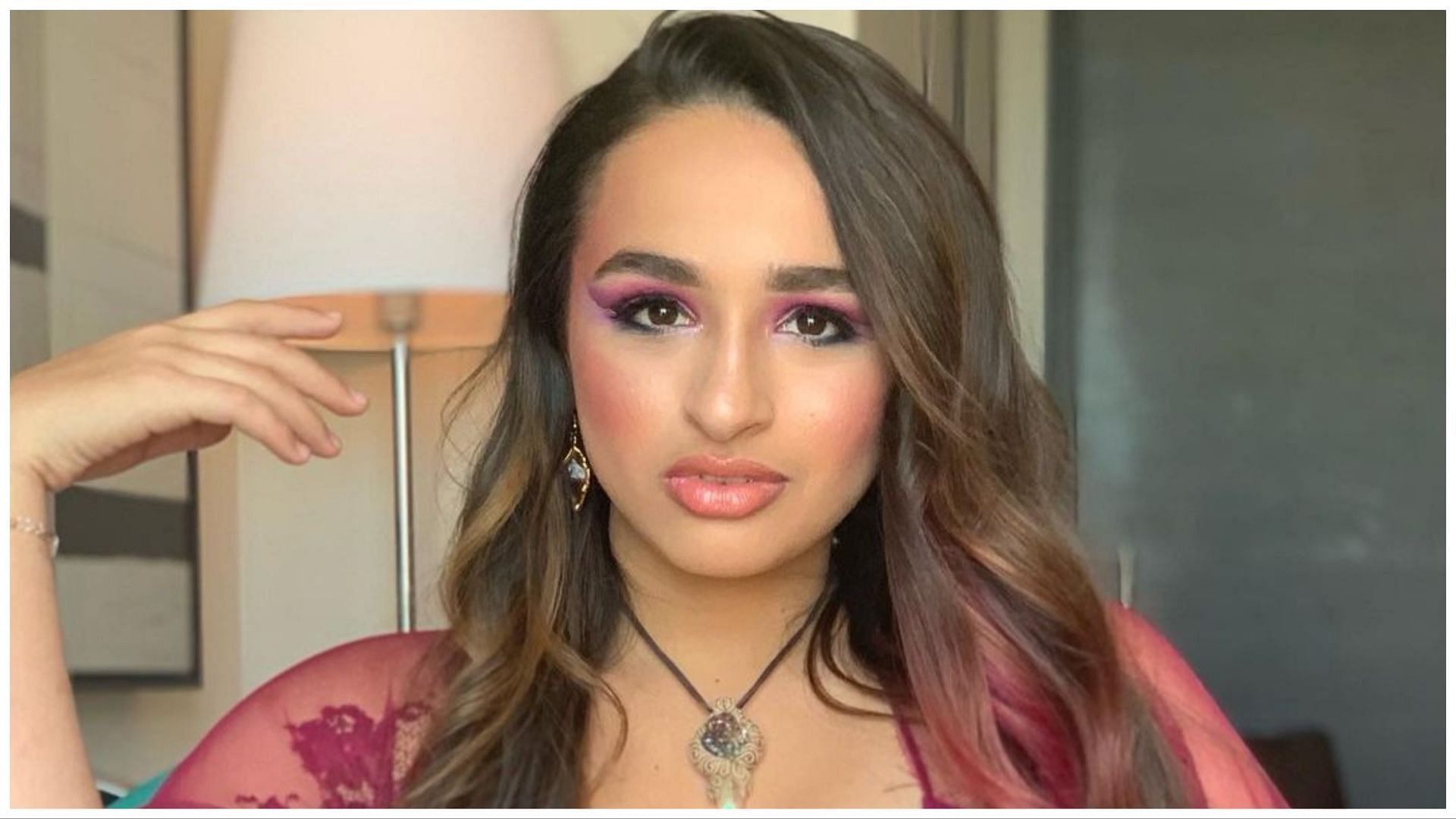 Jazz Jennings weight loss journey is incredible. (Image via Instagram)