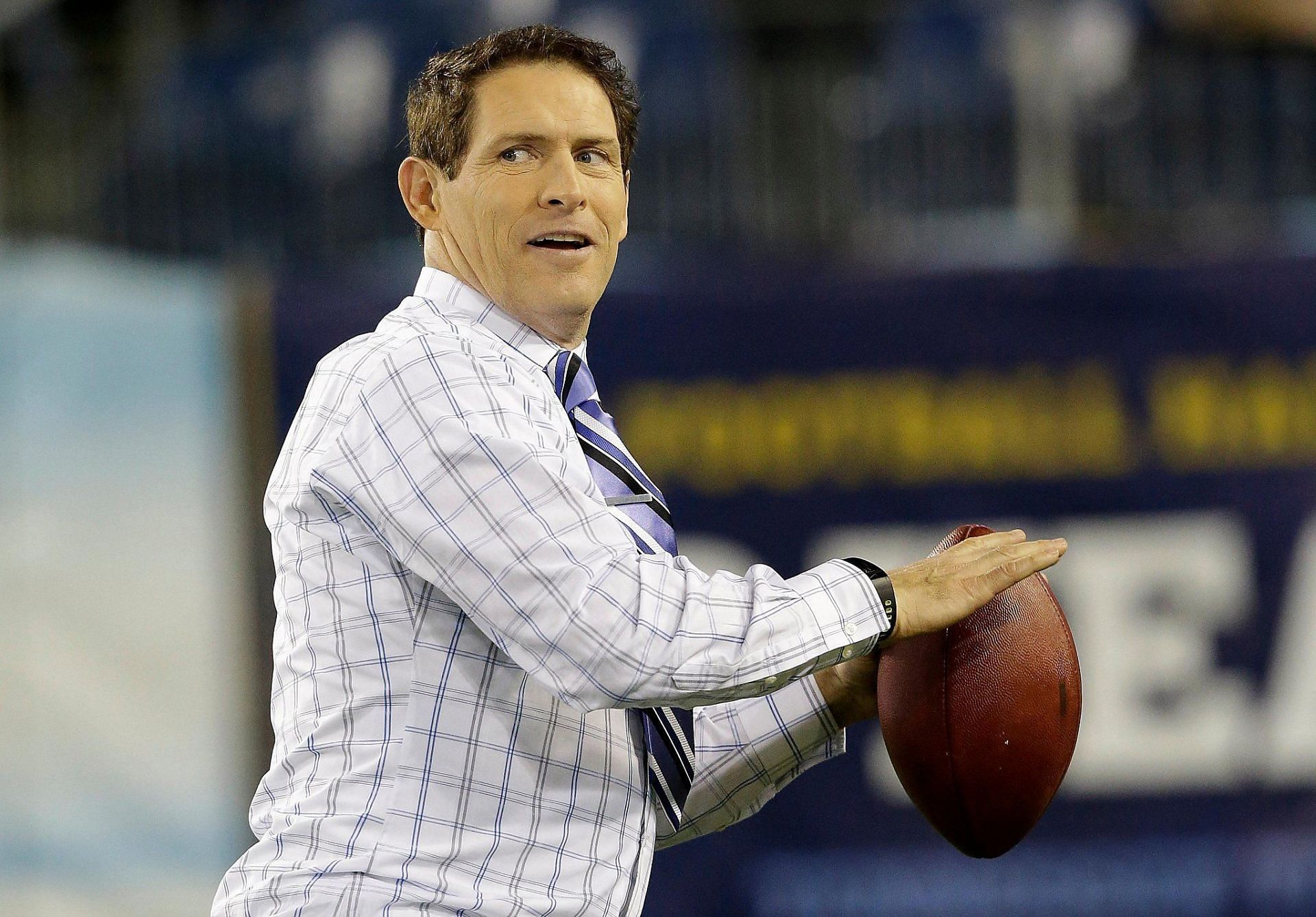 Despite New Reports, Steve Young Is Not Still Making Money From