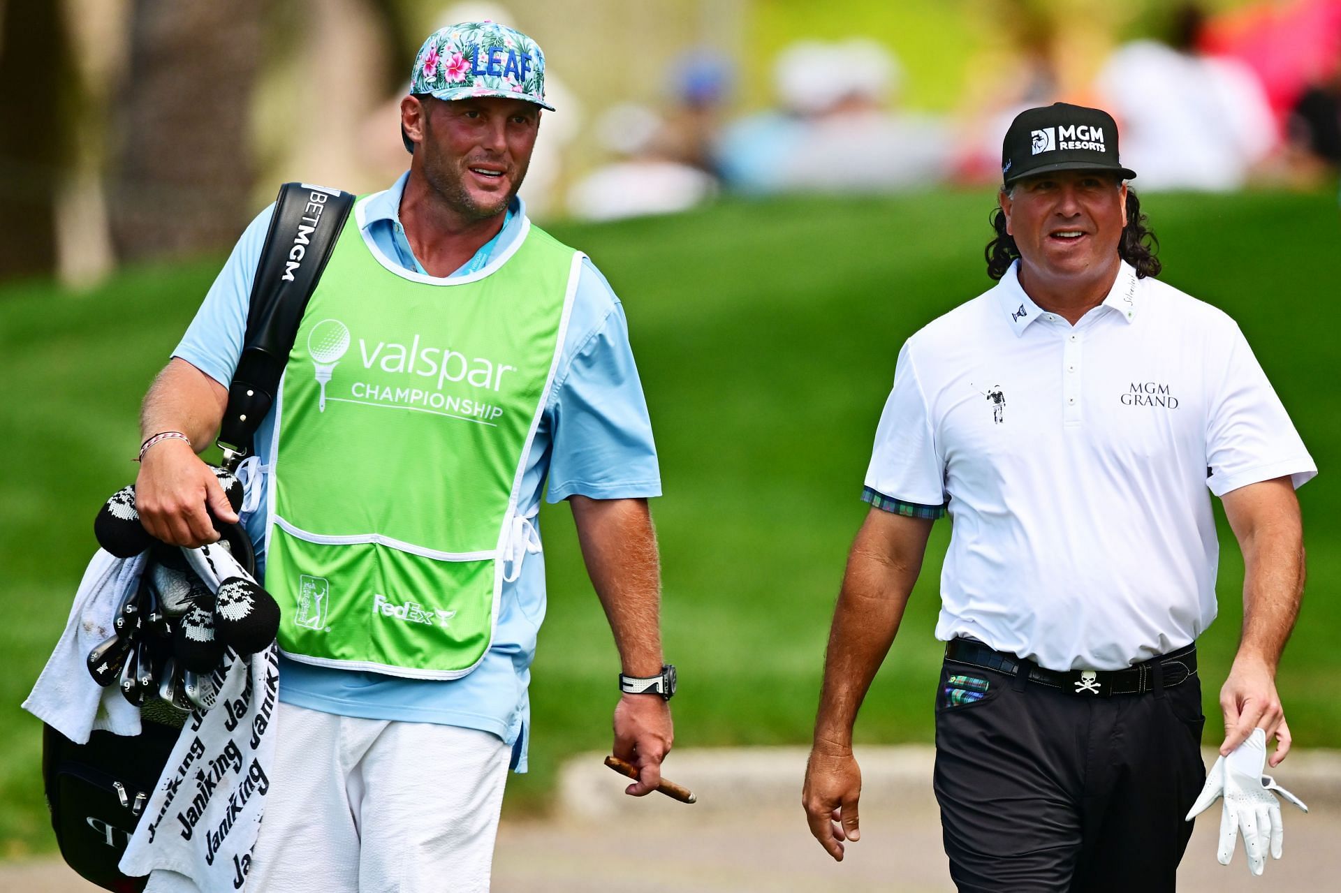 Real reason explained on why caddies wear nicknames on bibs at Valspar ...