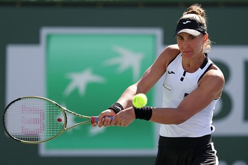 Beatriz Haddad Maia at the 2023 BNP Paribas Open.