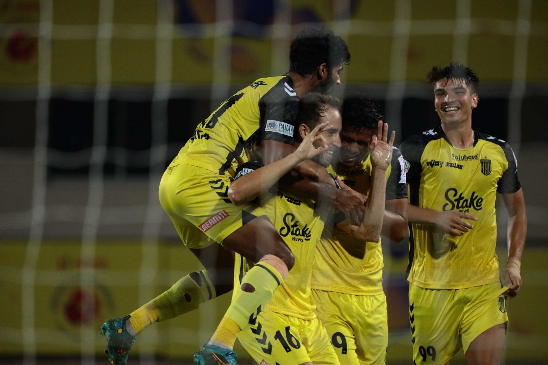 Can Hyderabad FC make the home advantage count in the 1st leg of the Semi-Final? (Image Courtesy: Hyderabad FC Twitter)