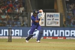 KL Rahul fifty guides India to 5-wicket victory in 1st ODI vs Australia