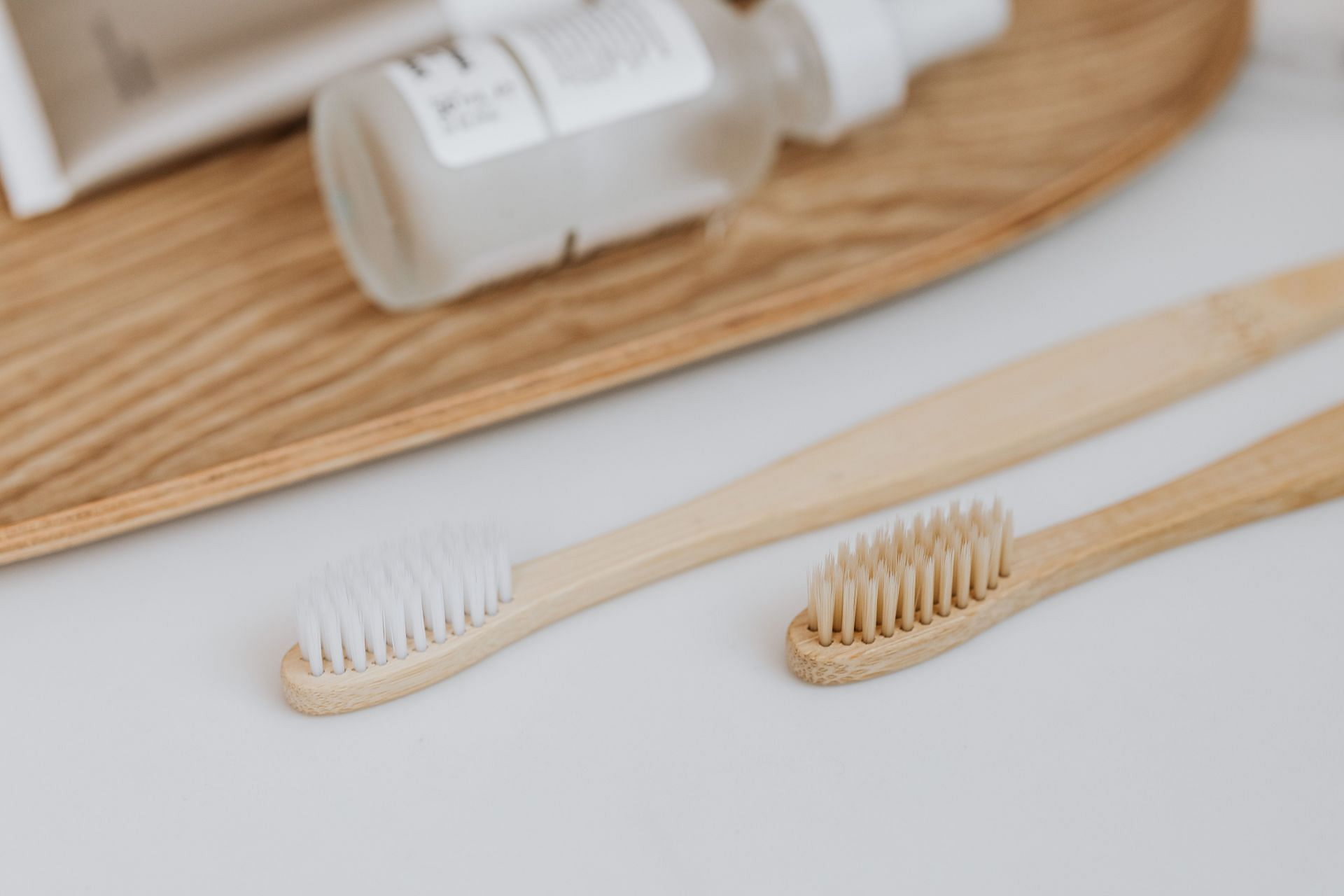 Good for oral hygiene (Image via Pexels/Karolina Grabwoska)