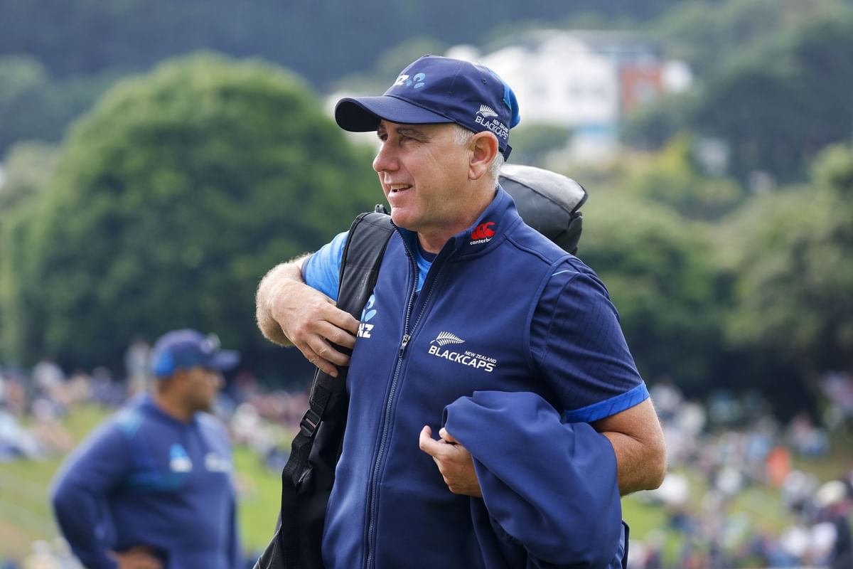 "He runs through brick walls for you" Gary Stead impressed by Neil Wagner's spirited efforts