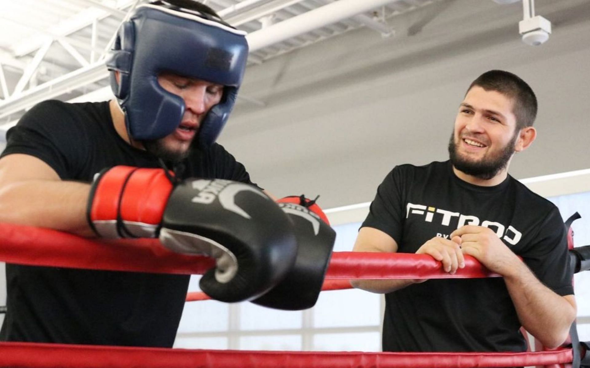 Former UFC champion Khabib Nurmagomedov with his undefeated cousin [Images via: @umar_nurmagomedov on Instagram]