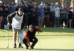 Who will be Tiger Woods' caddie at the 2023 Masters?