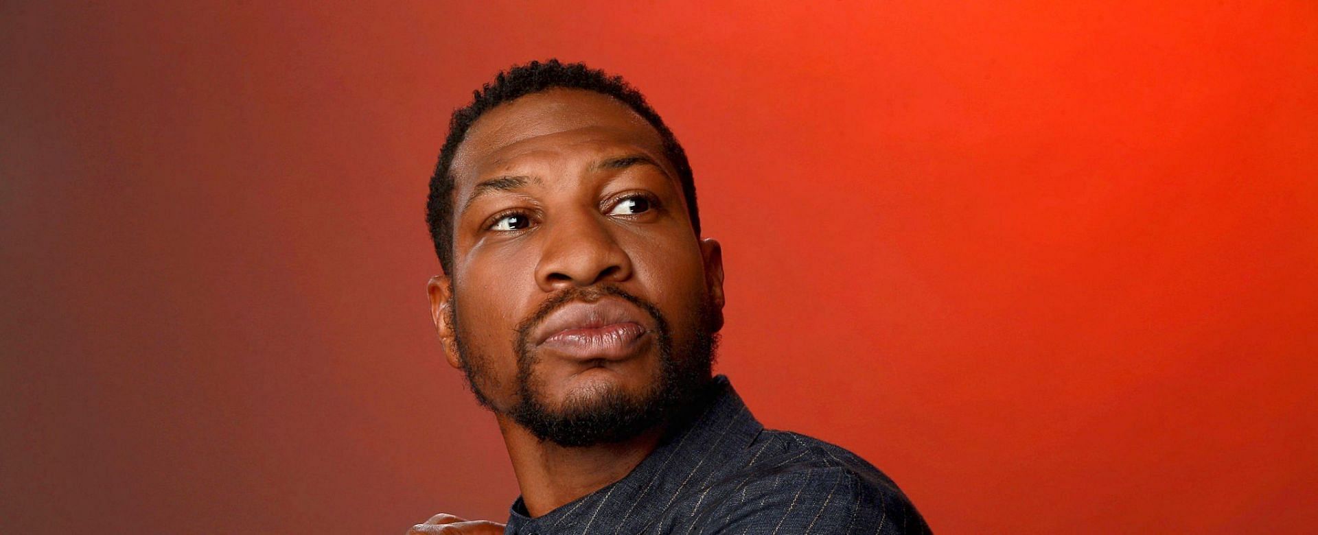 Netizens compared Jonathan Majors&#039; arrest to Ezra Miller&#039;s legal situation (Image via Getty Images)