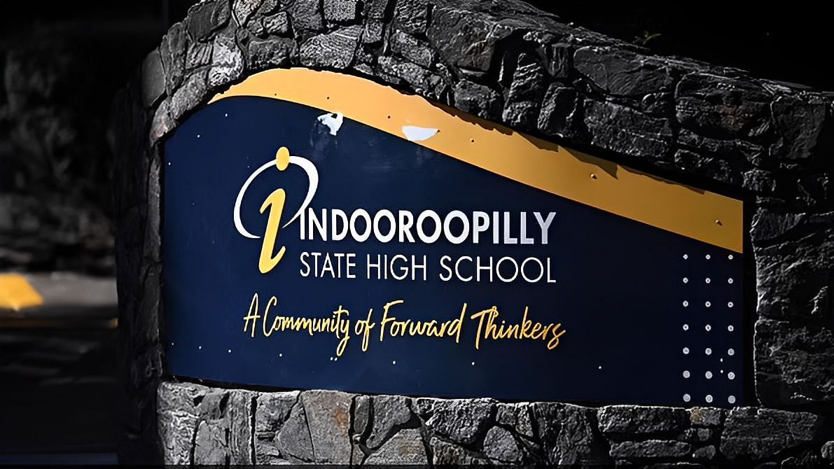 A teacher at Indooroopilly State School allegedly grooming a teenage boy (Image via AAPImage)