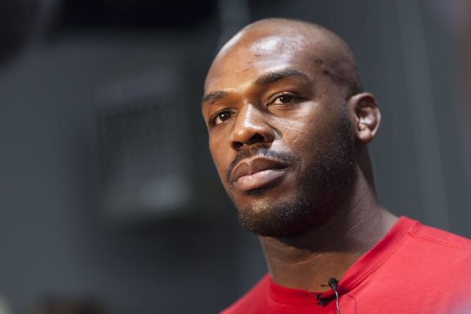 Jon Jones shares why he doesn't take last minute fights