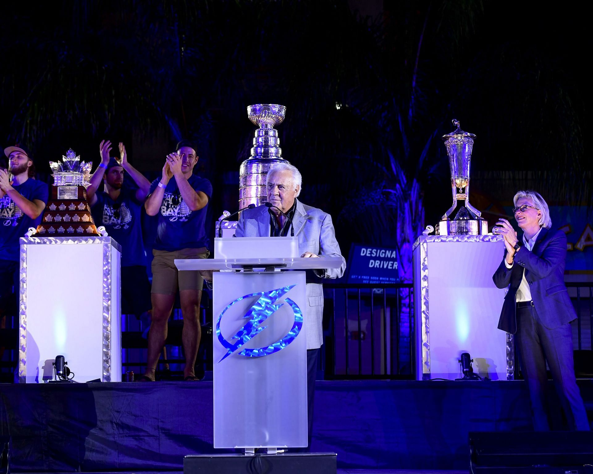 Phil Esposito star of the night at Lightning's first Hall of Fame