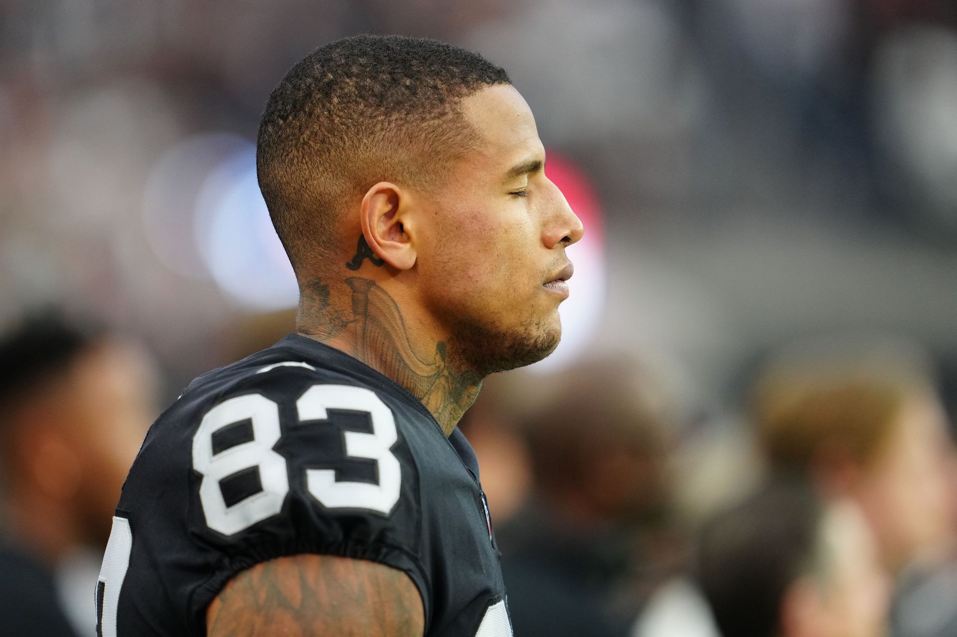 Giants trade for Raiders tight end Darren Waller