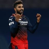 wanindu-hasaranga-opens-up-on-his-unique-wicket-celebration.jpg (1600×1600)