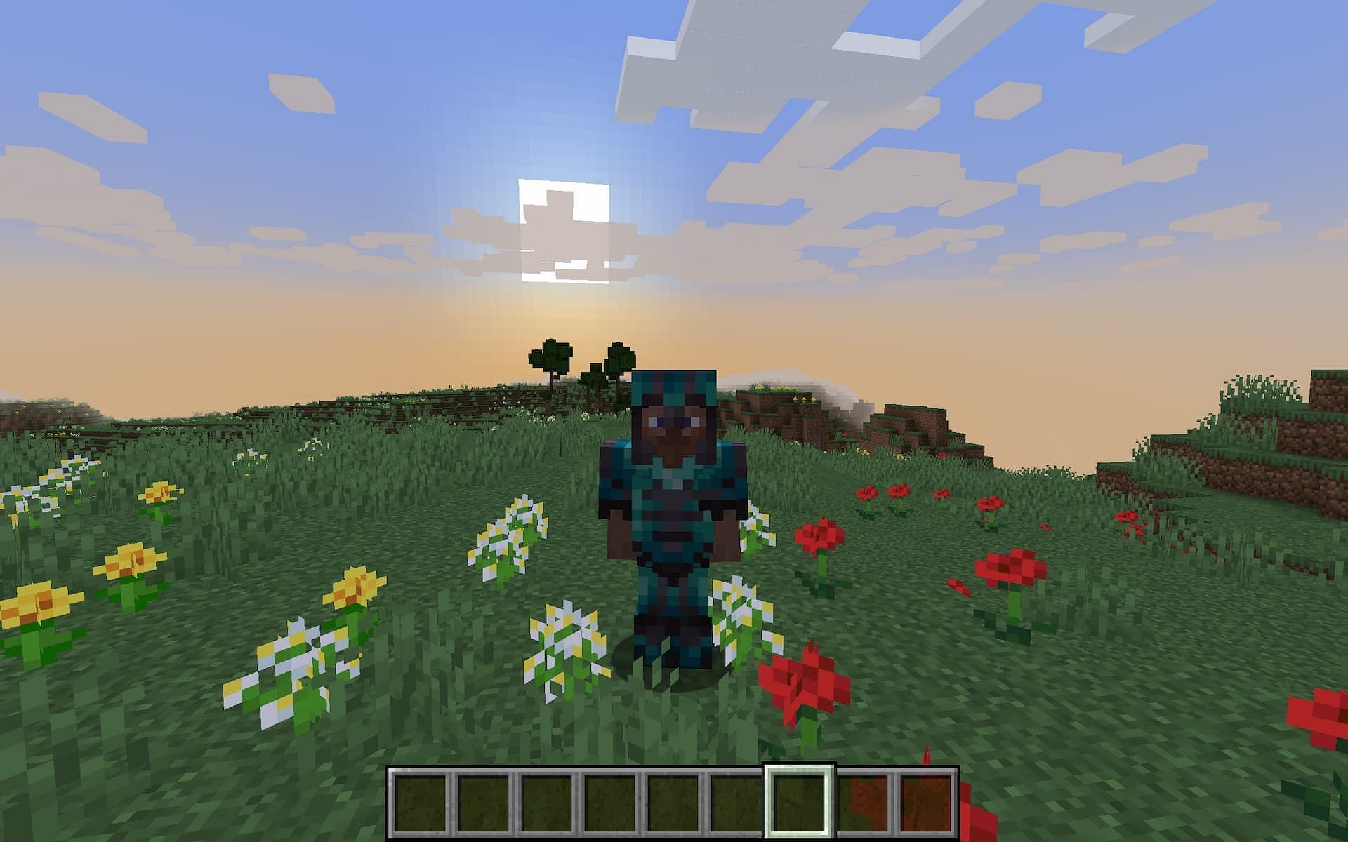 Players can wear a fully trimmed netherite and diamond trimmed Silence armor (Image via Minecraft)