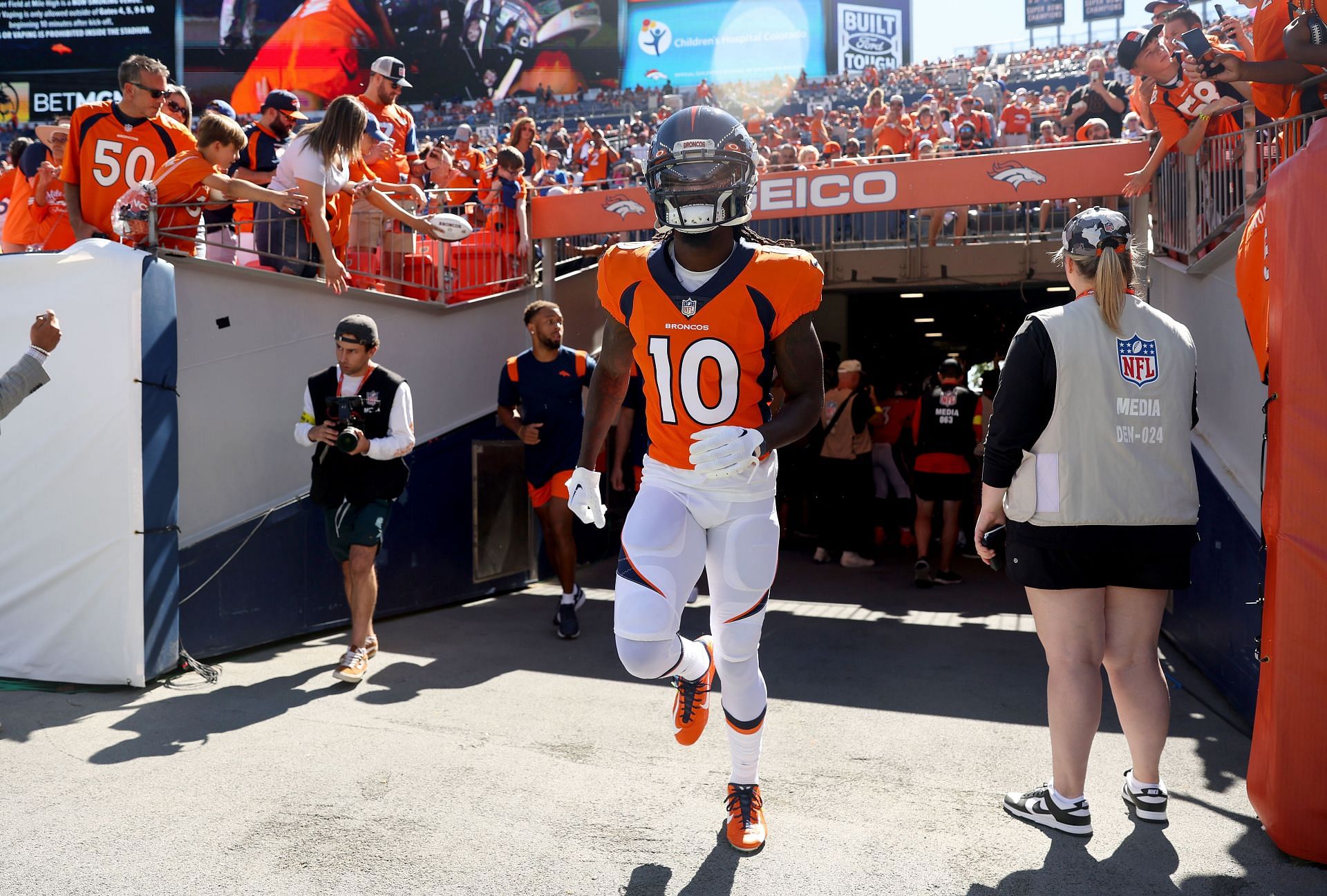 Houston Texans v Denver Broncos