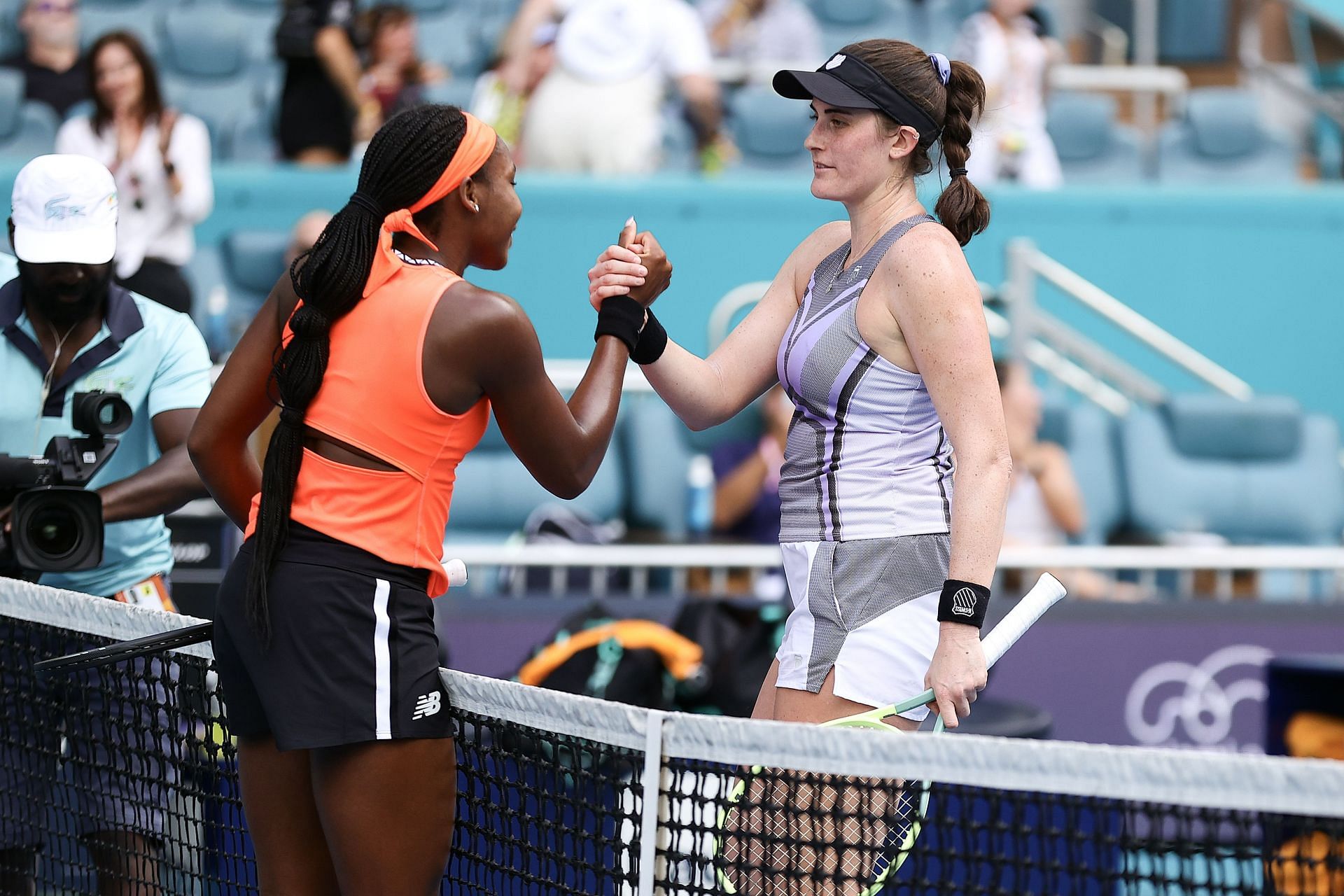 Coco Gauff (L) and Rebecca Marino