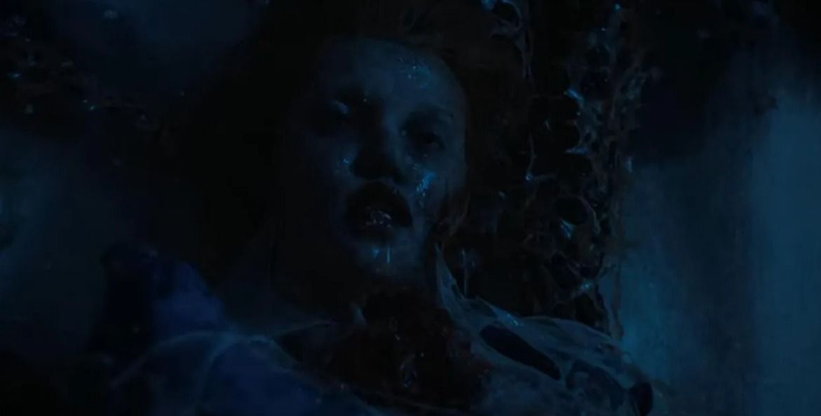 Barb is taken by the Demogorgan  Stranger Things 1 Scene 